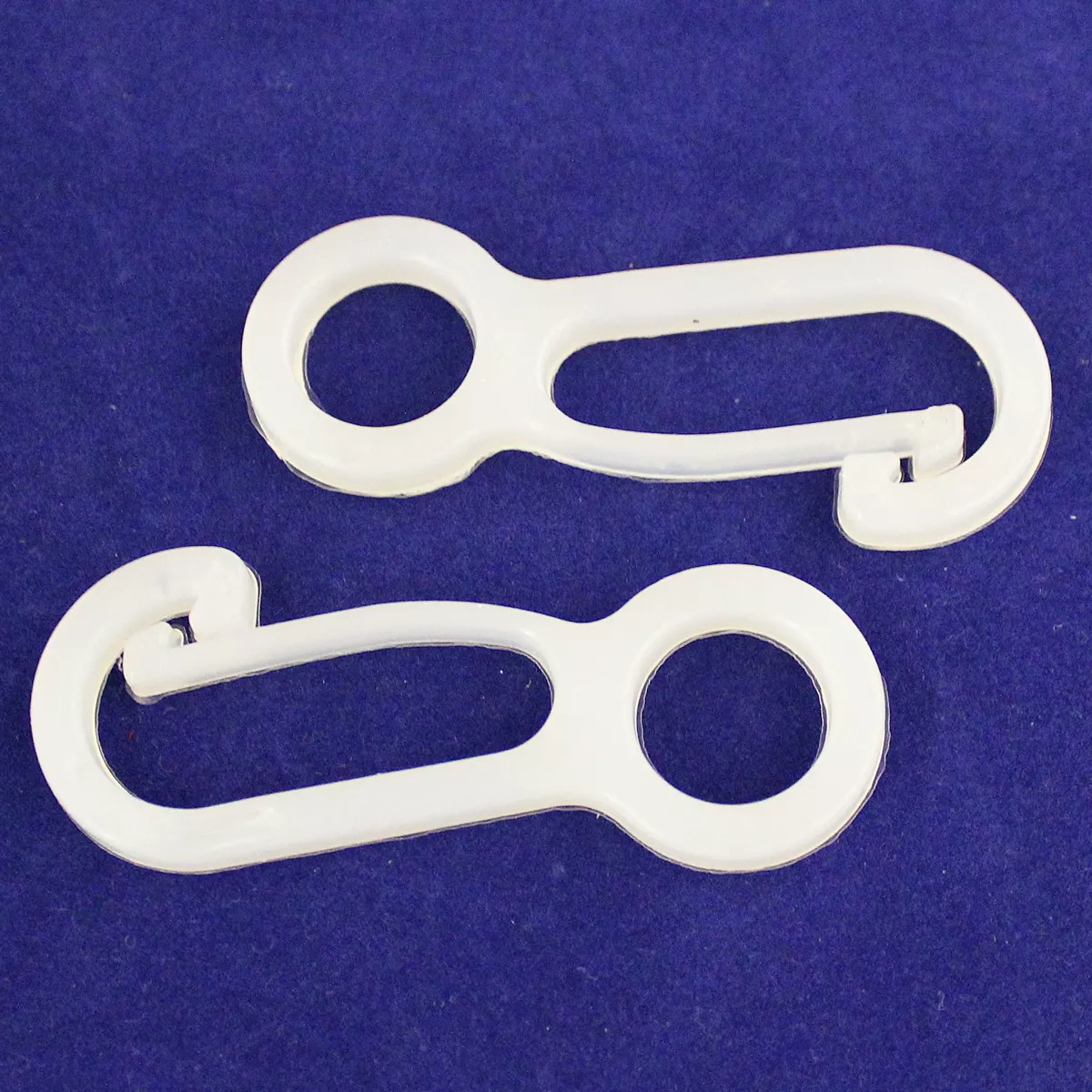 Snap Hooks - Nylon (2.75 inch)