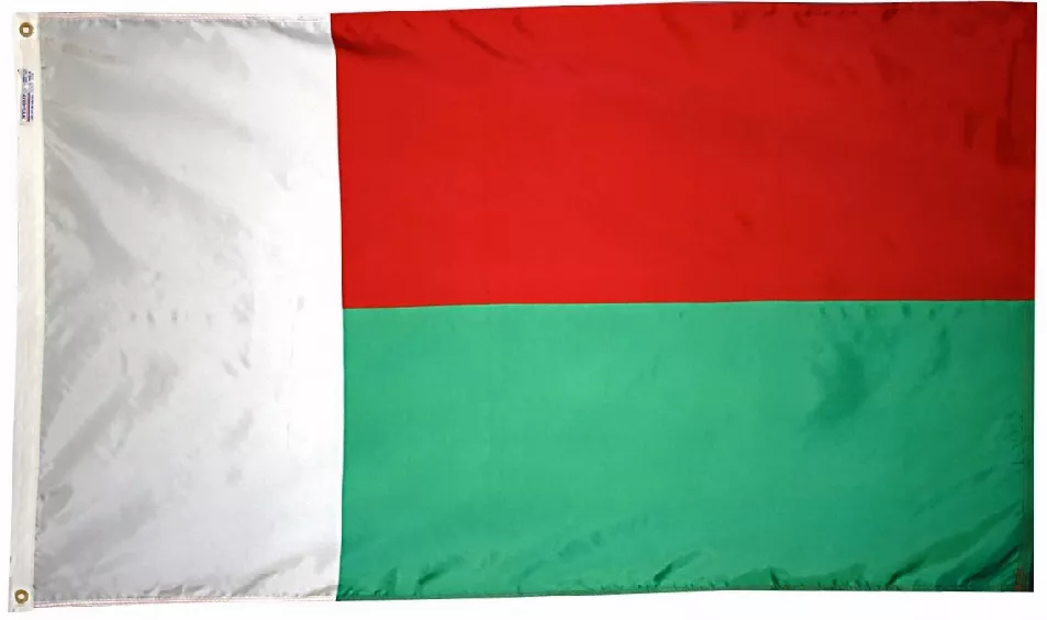 Madagascar - 5'X8' Nylon Flag - Nylon, Without Fringe, Grommets
