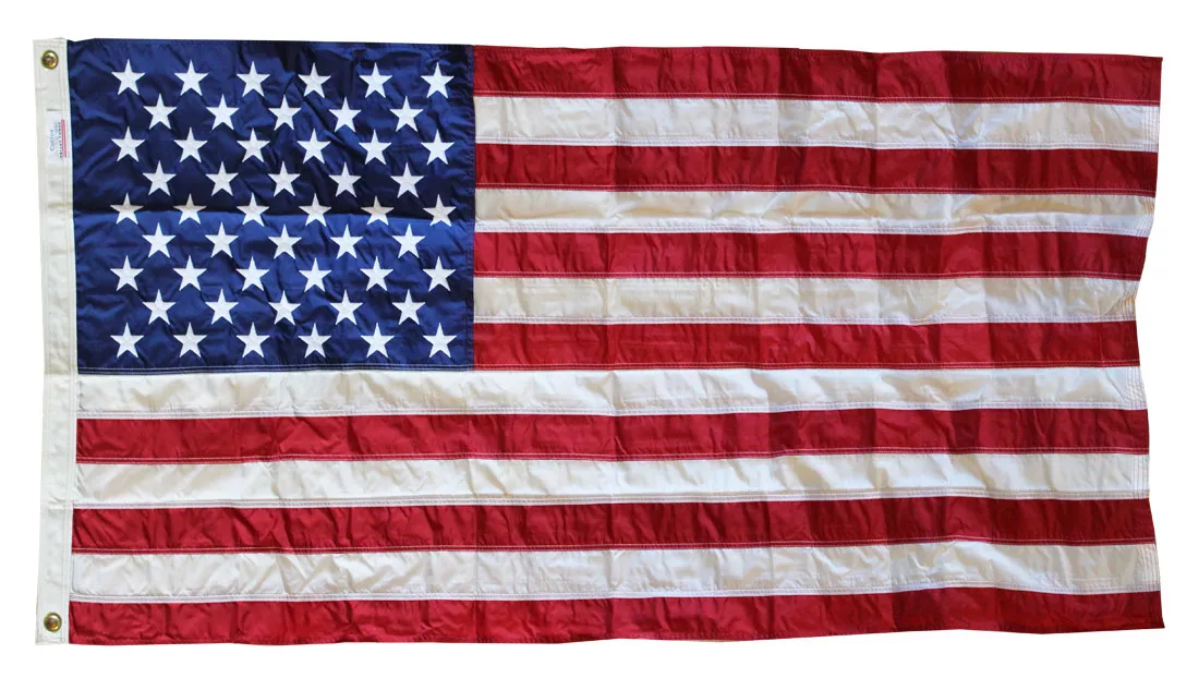 USA - 2.5' x 4.5' G-Spec Nylon Flag - Gspec Nylon, 2.5' x 4.5', Without Fringe, Grommets