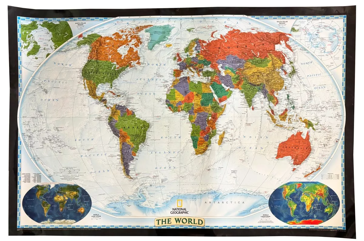 World National Geographic - 31" x 46" Wall Map (Decorator - Laminated)